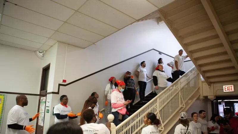 Chi Gives Back – Chicago, IL