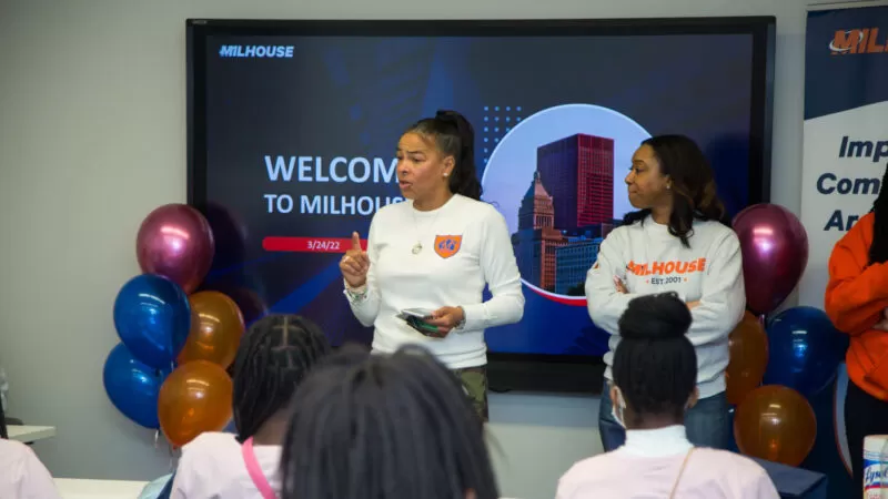 SEEING YOUR SHADOW – Chicago, IL