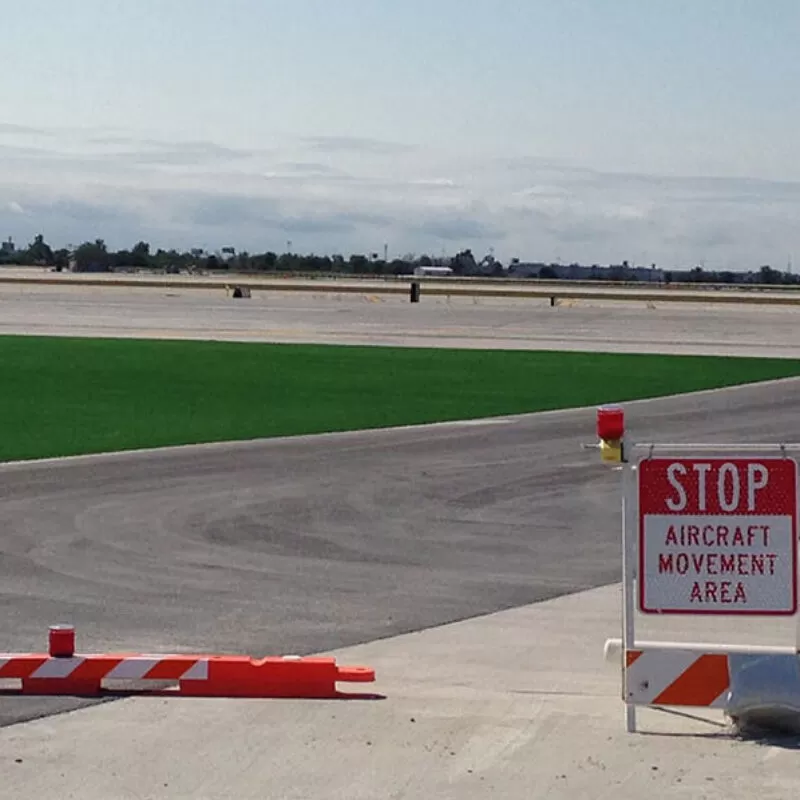 P O'Hare Taxiway Lima Lima