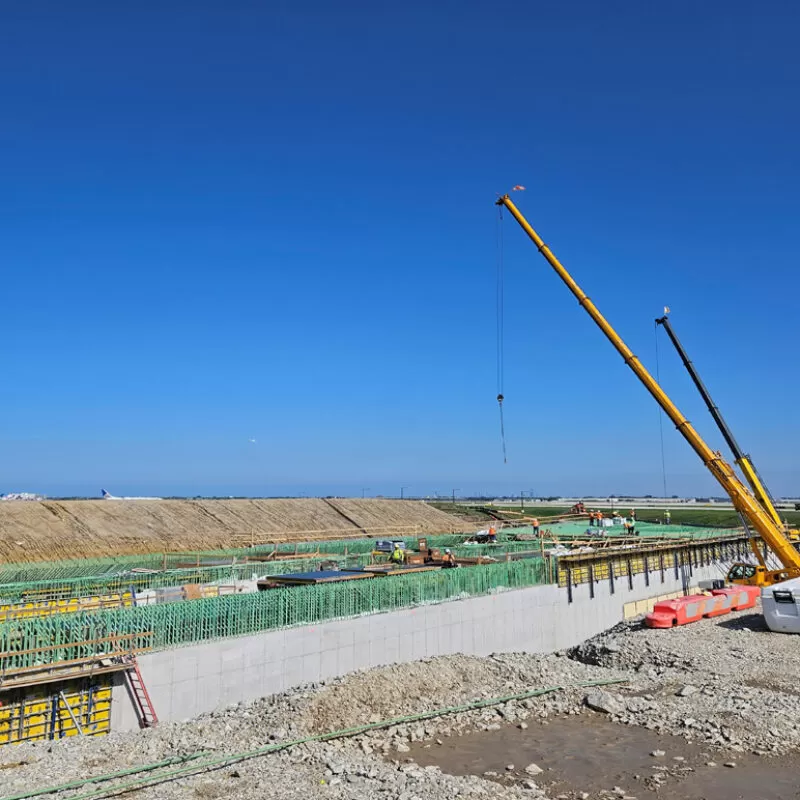 P O'Hare Lead Tunnel Design